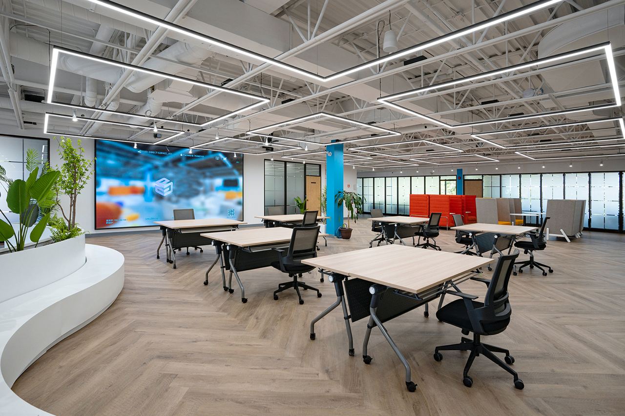 You are currently viewing Optimizing Team Collaboration with Toronto Hybrid Meeting Spaces